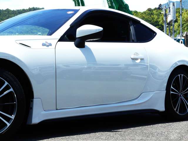 トヨタ ８６ ２．０ ＧＴ H27年 (中国) 99
