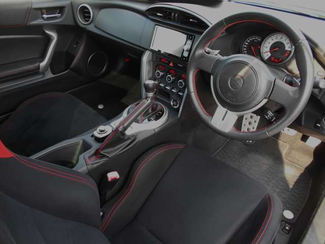 トヨタ ８６ ２．０ ＧＴ H27年 (中国) 99