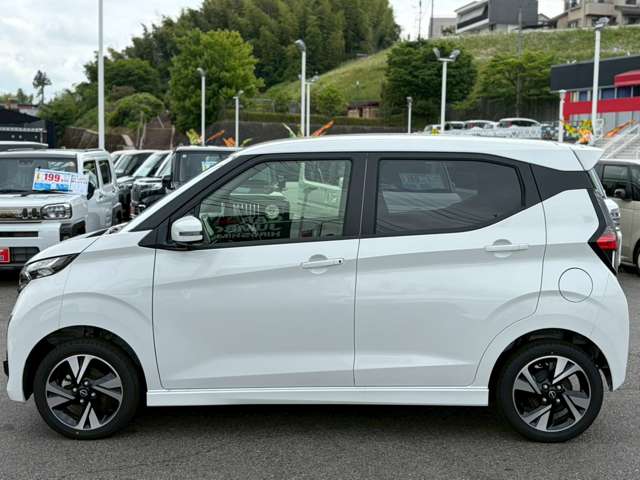 日産 デイズ ６６０ ハイウェイスターＧターボ プロパイロット エディション ４ＷＤ R7年 (中国) 99