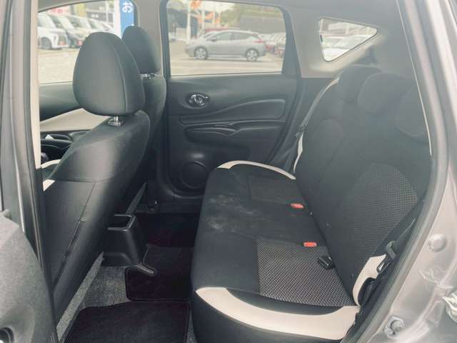 日産 ノート １．２ Ｅ－ＰＯＷＥＲ Ｘ R1年 (中国) 99