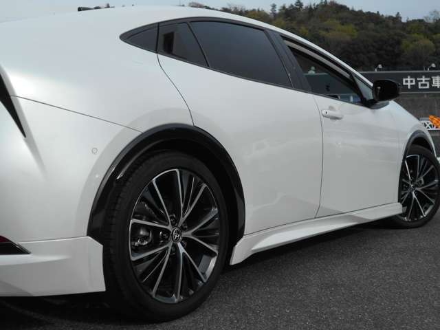 トヨタ プリウス ２．０ Ｚ R6年 (中国) 99