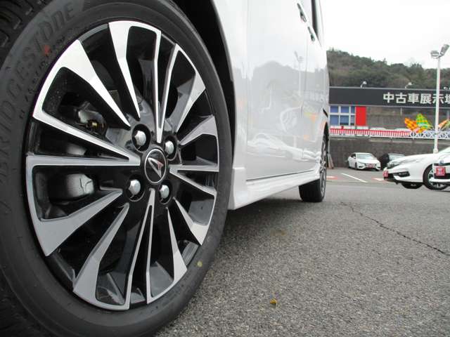 ダイハツ タント ６６０ カスタム ＲＳ R7年 (中国) 99