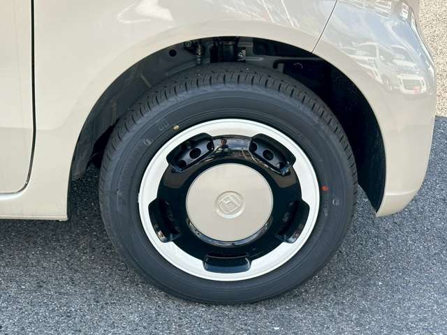 ホンダ Ｎ　ＢＯＸ ６６０ ファッションスタイル ２トーン ４ＷＤ R7年 (中国) 99