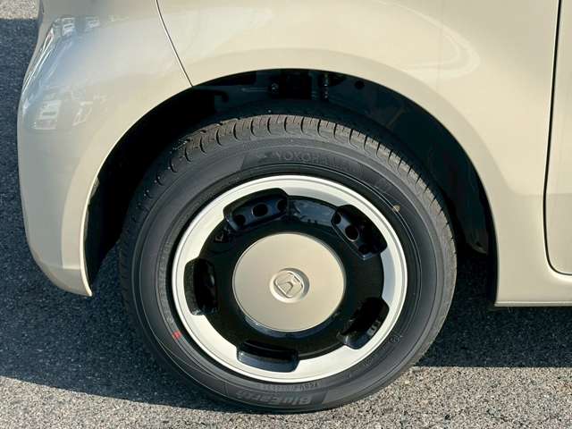 ホンダ Ｎ　ＢＯＸ ６６０ ファッションスタイル ２トーン ４ＷＤ R7年 (中国) 99