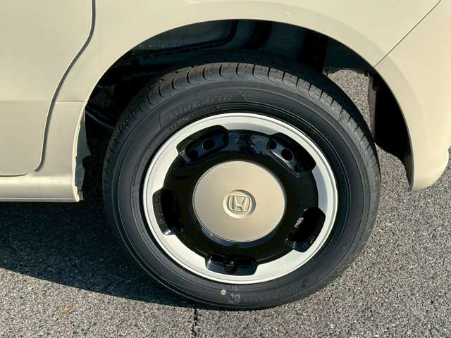 ホンダ Ｎ　ＢＯＸ ６６０ ファッションスタイル ２トーン ４ＷＤ R7年 (中国) 99
