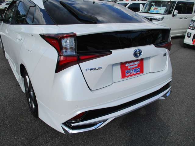 トヨタ プリウス １．８ Ａ ツーリングセレクション R2年 (中国) 99