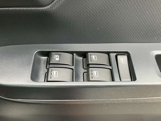 ダイハツ ミラ　イース ６６０ Ｌ H29年 (中国) 99