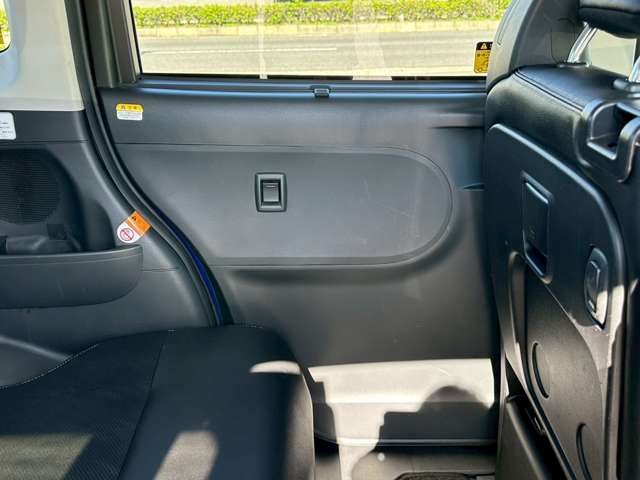 ダイハツ タント ６６０ カスタム Ｘ トップエディション ＳＡＩＩＩ H28年 (中国) 99