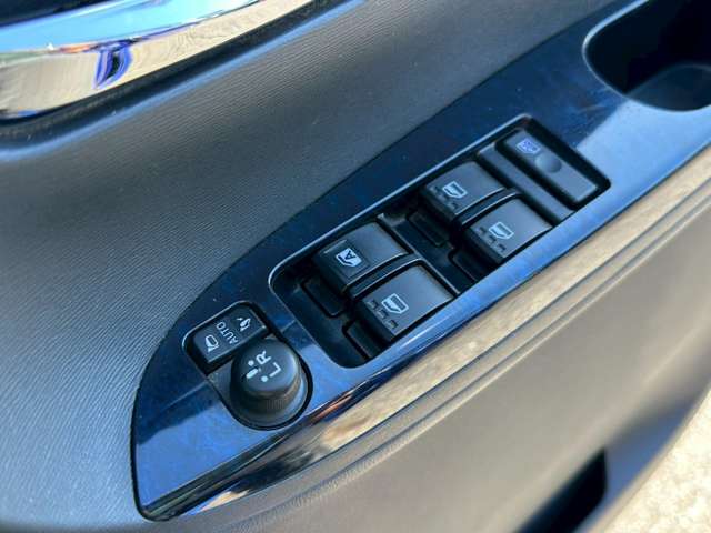 ダイハツ タント ６６０ カスタム Ｘ トップエディション ＳＡＩＩＩ H28年 (中国) 99