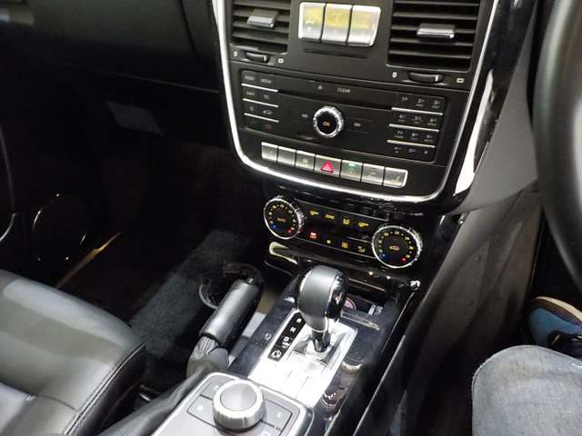 メルセデスベンツ Ｇクラス Ｇ３５０Ｄ ロング ディーゼルターボ ４ＷＤ H29年 (中国) 99