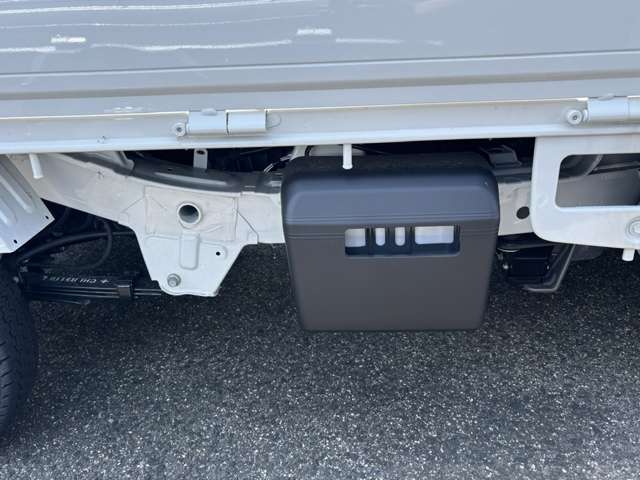 ダイハツ ハイゼットトラック ６６０ スタンダード 農用スペシャル ３方開 ４ＷＤ R8年 (四国) 99
