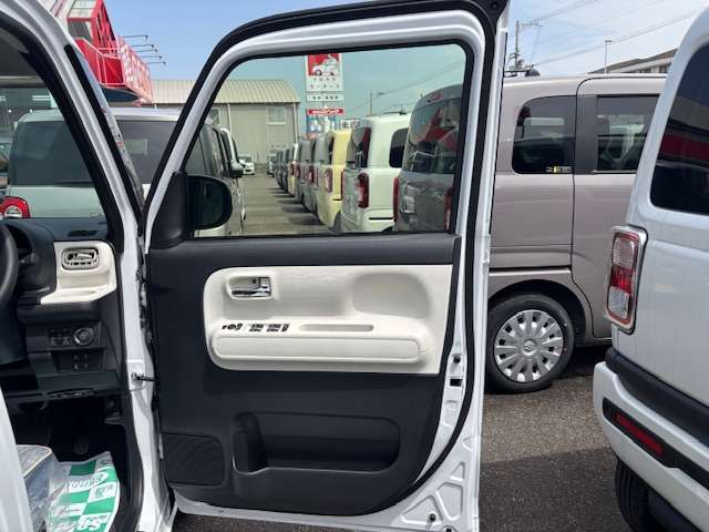 ダイハツ ムーヴ　キャンバス ６６０ ストライプス Ｇ R7年 (四国) 99