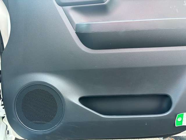 ダイハツ ミラ　イース ６６０ Ｌ ＳＡＩＩＩ R7年 (四国) 99