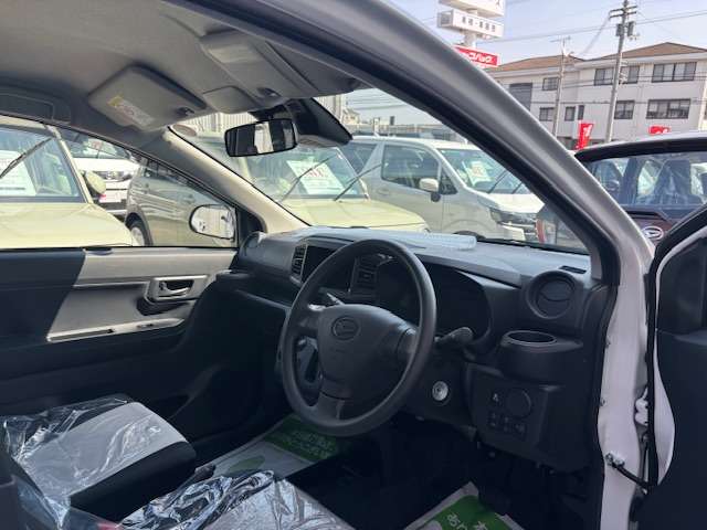 ダイハツ ミラ　イース ６６０ Ｌ ＳＡＩＩＩ R7年 (四国) 99