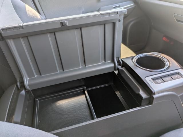 トヨタ プリウス １．８Ｓ ツーリングセレクション H25年 (四国) 99