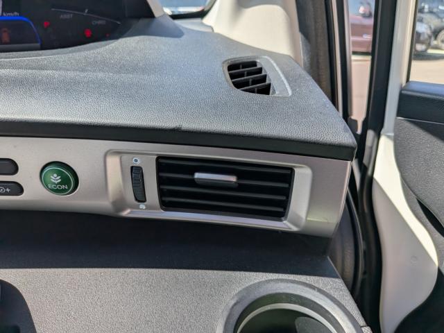 ホンダ フリード　ハイブリッド １．５ ＨＹＢＲＩＤ 後席モニター 両側電動 H24年 (四国) 99