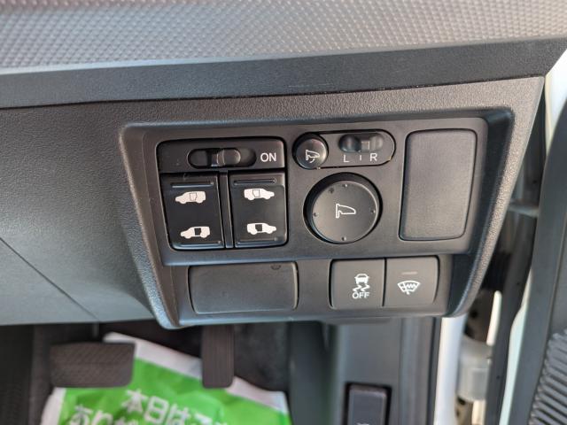 ホンダ フリード　ハイブリッド １．５ ＨＹＢＲＩＤ 後席モニター 両側電動 H24年 (四国) 99