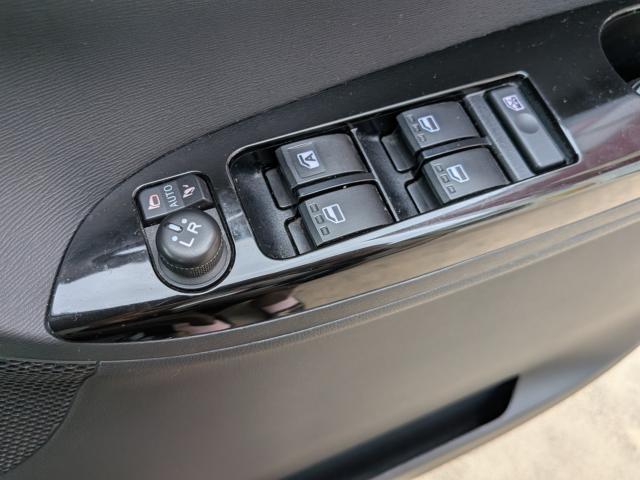 ダイハツ タント カスタム ＲＳ ＳＡＩＩ 両側電動スライドドア H27年 (四国) 99