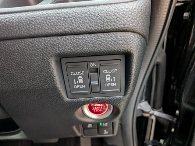 ホンダ Ｎ　ＢＯＸ カスタムＧ・Ｌターボ ＨＯＮＤＡＳＥＮＳＩＮＧ H29年 (四国) 99