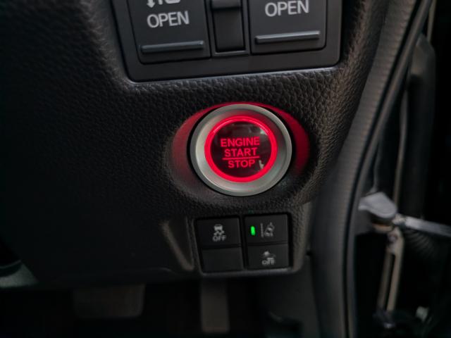 ホンダ Ｎ　ＢＯＸ カスタムＧ・Ｌターボ ＨＯＮＤＡＳＥＮＳＩＮＧ H29年 (四国) 99