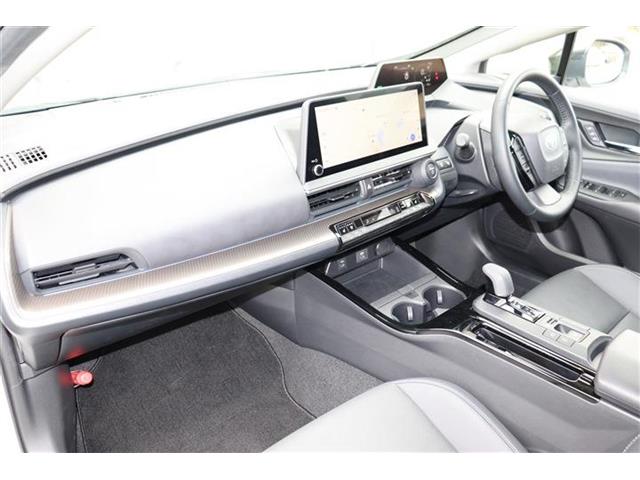 トヨタ プリウス ２．０ Ｚ R5年 (四国) 99
