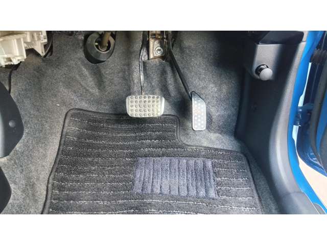 ダイハツ エッセ ６６０ Ｄ ４ＷＤ H22年 (東北) 99