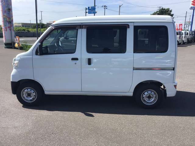 ダイハツ ハイゼットカーゴ ６６０ デラックス ハイルーフ ４ＷＤ R2年 (東北) 99