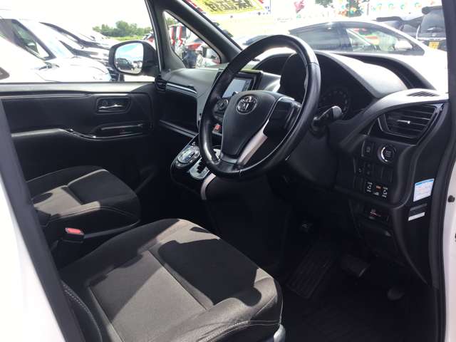 トヨタ エスクァイア ２．０ ＸＩ ４ＷＤ R2年 (東北) 99