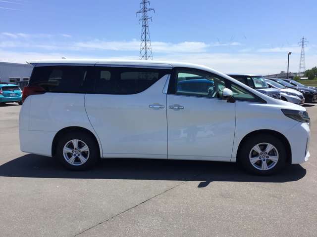トヨタ アルファード　ハイブリッド ハイブリッド ２．５ Ｘ Ｅ－ＦＯＵＲ ４ＷＤ R4年 (東北) 99