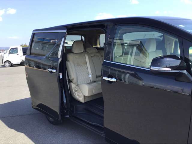 トヨタ アルファード ２．５ Ｘ ４ＷＤ R4年 (東北) 99