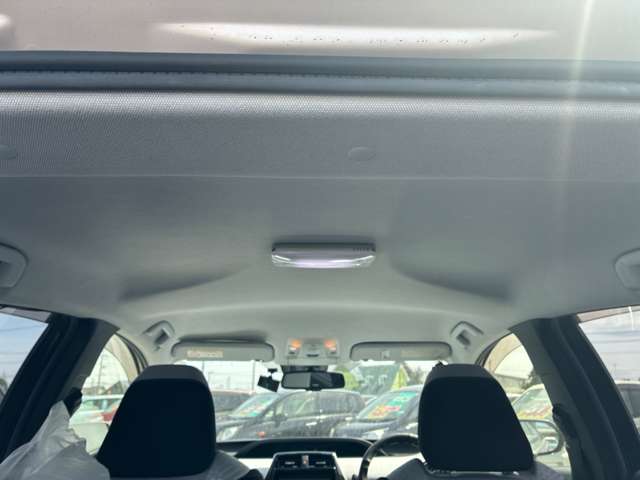 トヨタ プリウス １．８ Ｓ セーフティ プラス H28年 (東北) 99