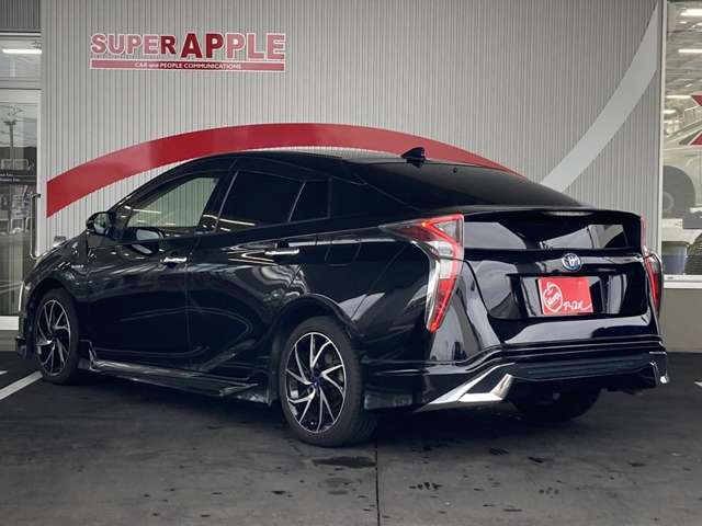 トヨタ プリウス １．８ Ｓ ツーリングセレクション Ｅ－ＦＯＵＲ ４ＷＤ H29年 (東北) 99