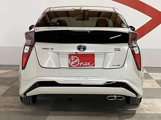 トヨタ プリウス １．８ Ｓ セーフティ プラス Ｅ－ＦＯＵＲ ４ＷＤ H30年 (東北) 99