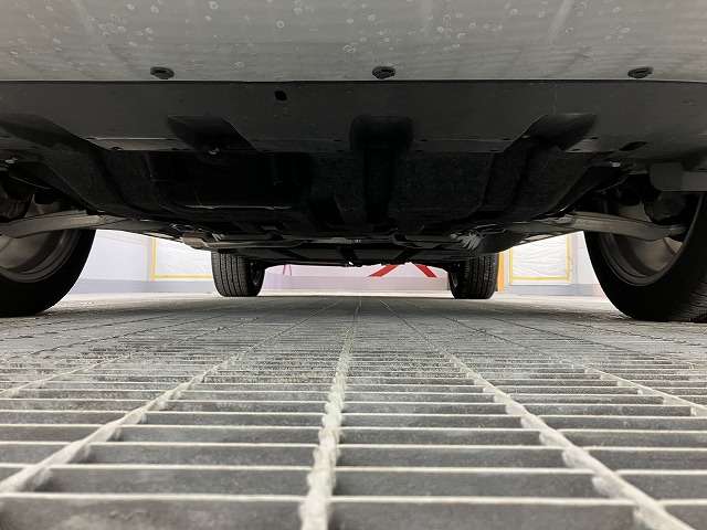三菱 アウトランダーＰＨＥＶ ＰＨＥＶ ２．４ Ｇ ４ＷＤ R5年 (東北) 99