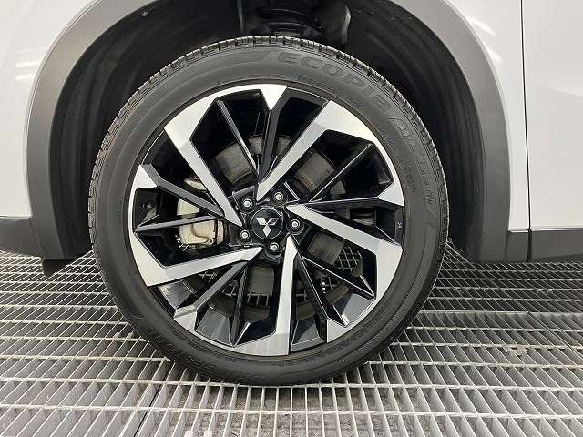 三菱 アウトランダーＰＨＥＶ ＰＨＥＶ ２．４ Ｇ ４ＷＤ R5年 (東北) 99