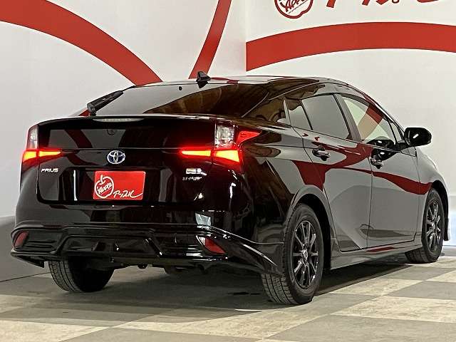 トヨタ プリウス １．８ Ｓ ツーリングセレクション Ｅ－ＦＯＵＲ ４ＷＤ R2年 (東北) 99