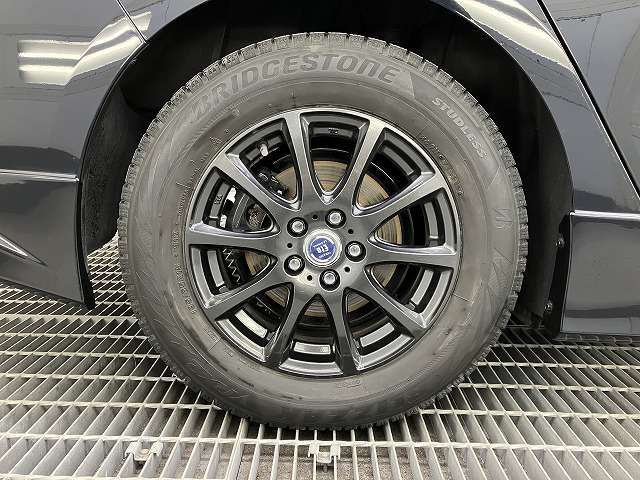 トヨタ プリウス １．８ Ｓ ツーリングセレクション Ｅ－ＦＯＵＲ ４ＷＤ R2年 (東北) 99