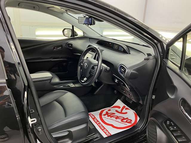 トヨタ プリウス １．８ Ｓ ツーリングセレクション Ｅ－ＦＯＵＲ ４ＷＤ R2年 (東北) 99