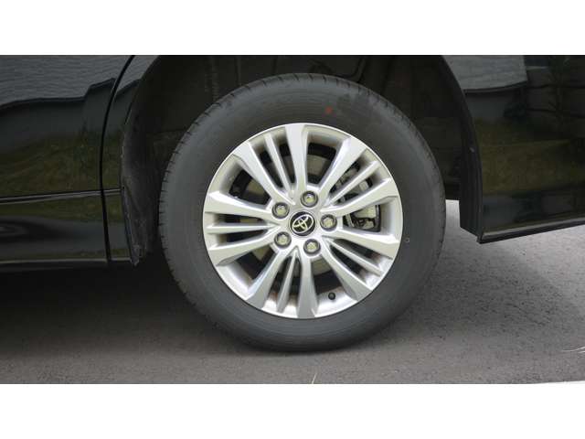 トヨタ ノア １．８ ハイブリッド Ｓ－Ｚ Ｅ－ＦＯＵＲ ４ＷＤ R7年 (東北) 99