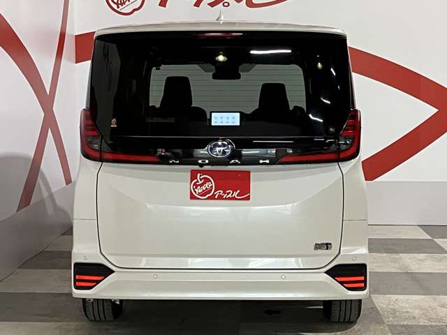 トヨタ ノア １．８ ハイブリッド Ｓ－Ｚ Ｅ－ＦＯＵＲ ４ＷＤ R4年 (東北) 99