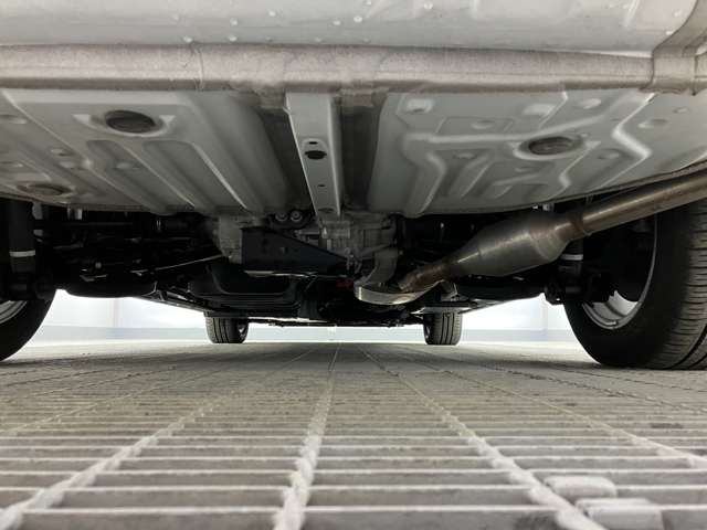 トヨタ ノア １．８ ハイブリッド Ｓ－Ｚ Ｅ－ＦＯＵＲ ４ＷＤ R4年 (東北) 99