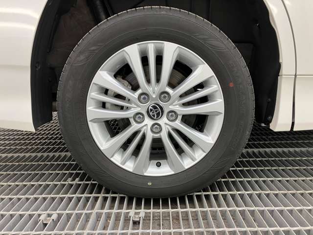 トヨタ ノア １．８ ハイブリッド Ｓ－Ｚ Ｅ－ＦＯＵＲ ４ＷＤ R4年 (東北) 99