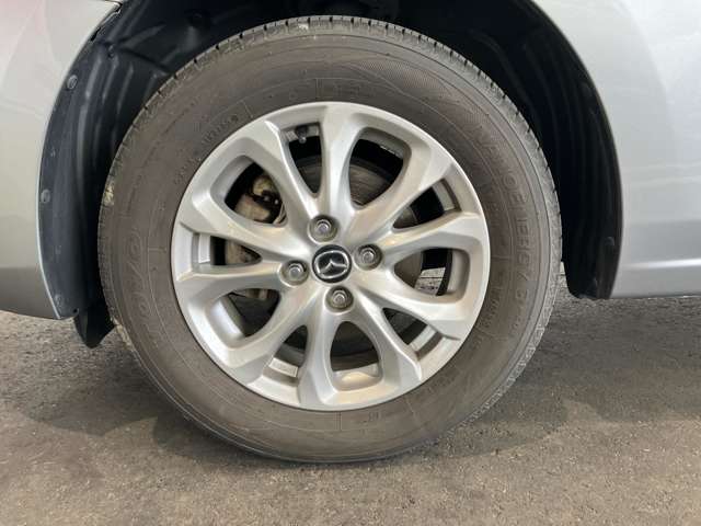 マツダ デミオ １．３ １３Ｓ ４ＷＤ H27年 (東北) 99