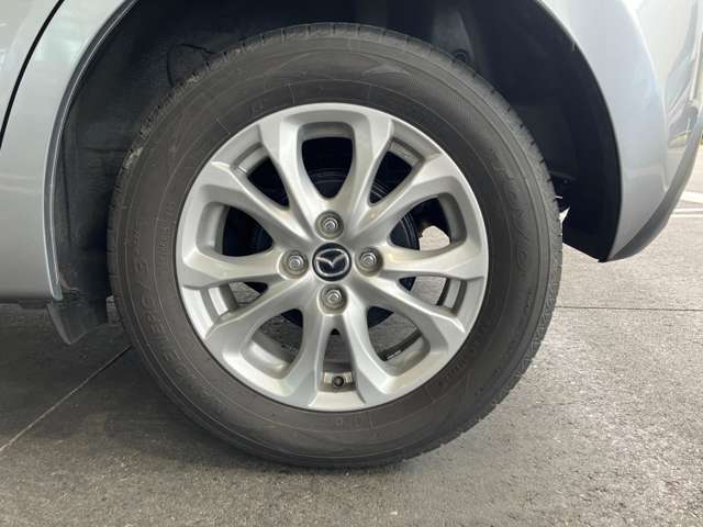 マツダ デミオ １．３ １３Ｓ ４ＷＤ H27年 (東北) 99