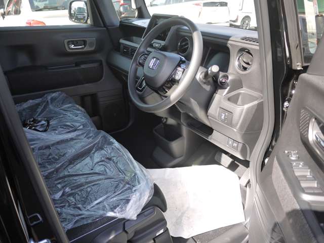 ホンダ Ｎ　ＢＯＸ カスタム ６６０ ４ＷＤ R7年 (東北) 99