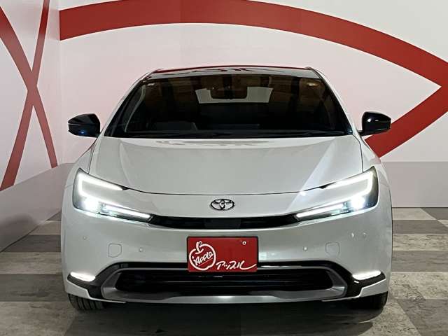 トヨタ プリウス ２．０ Ｚ Ｅ－ＦＯＵＲ ４ＷＤ R5年 (東北) 99