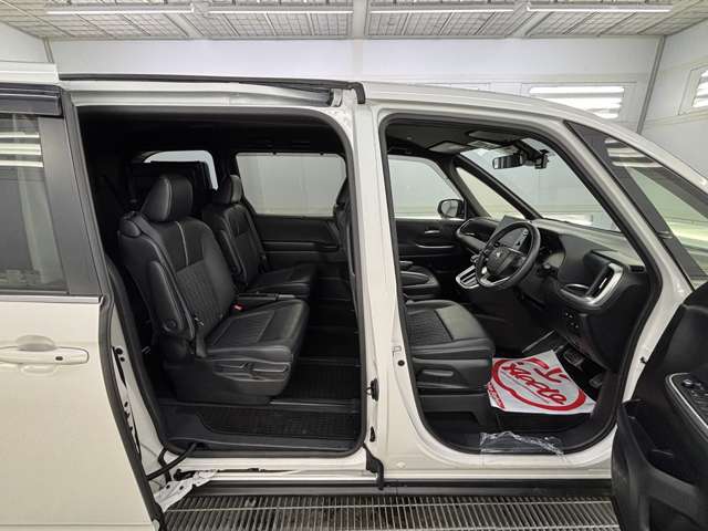 トヨタ ノア １．８ ハイブリッド Ｓ－Ｚ Ｅ－ＦＯＵＲ ４ＷＤ R5年 (東北) 99