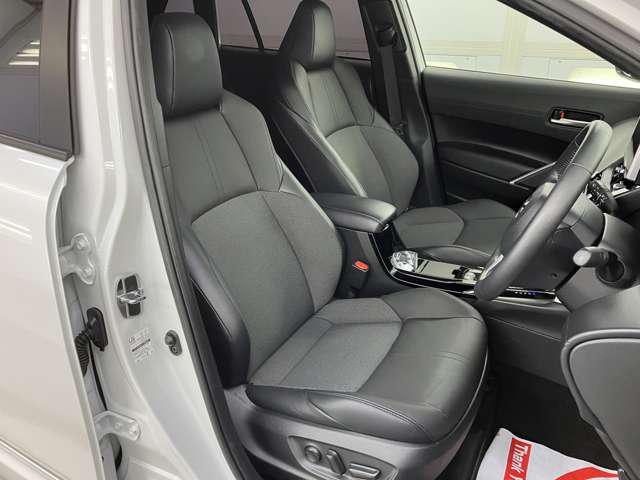 トヨタ カローラクロス　ハイブリッド １．８ ハイブリッド Ｚ Ｅ－ＦＯＵＲ ４ＷＤ R5年 (東北) 99