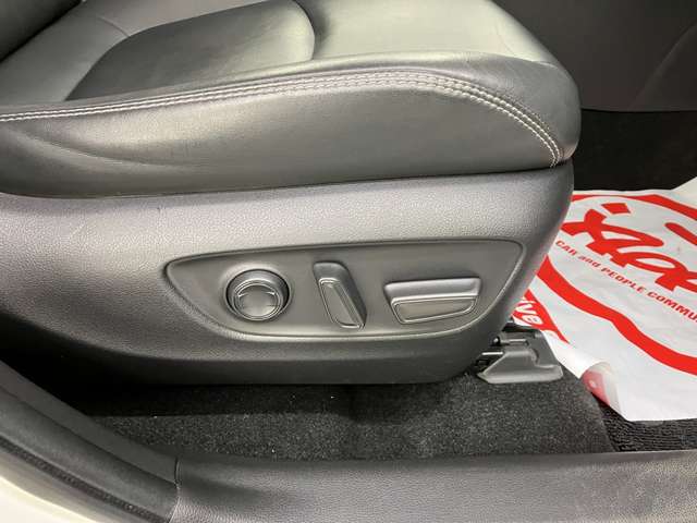 トヨタ ＲＡＶ４ ２．０ Ｇ ４ＷＤ R1年 (東北) 99