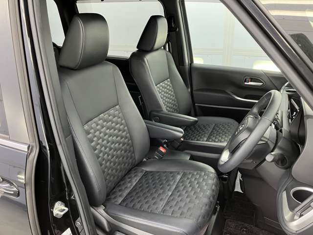 トヨタ ヴォクシー ２．０ Ｓ－Ｚ ４ＷＤ R5年 (東北) 99
